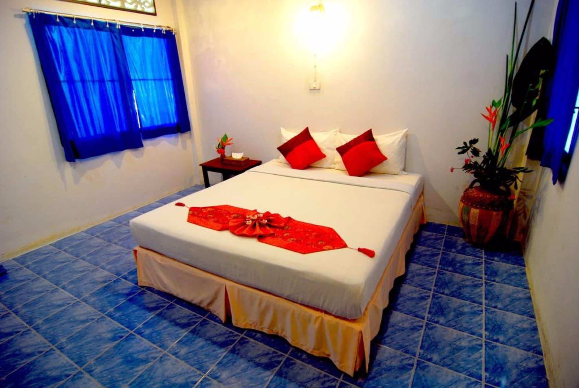 Dream Team Beach Resort Ко-Ланта Экстерьер фото
