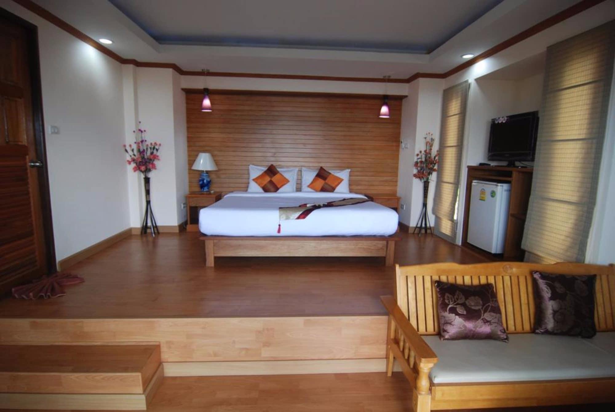 Dream Team Beach Resort Ко-Ланта Экстерьер фото
