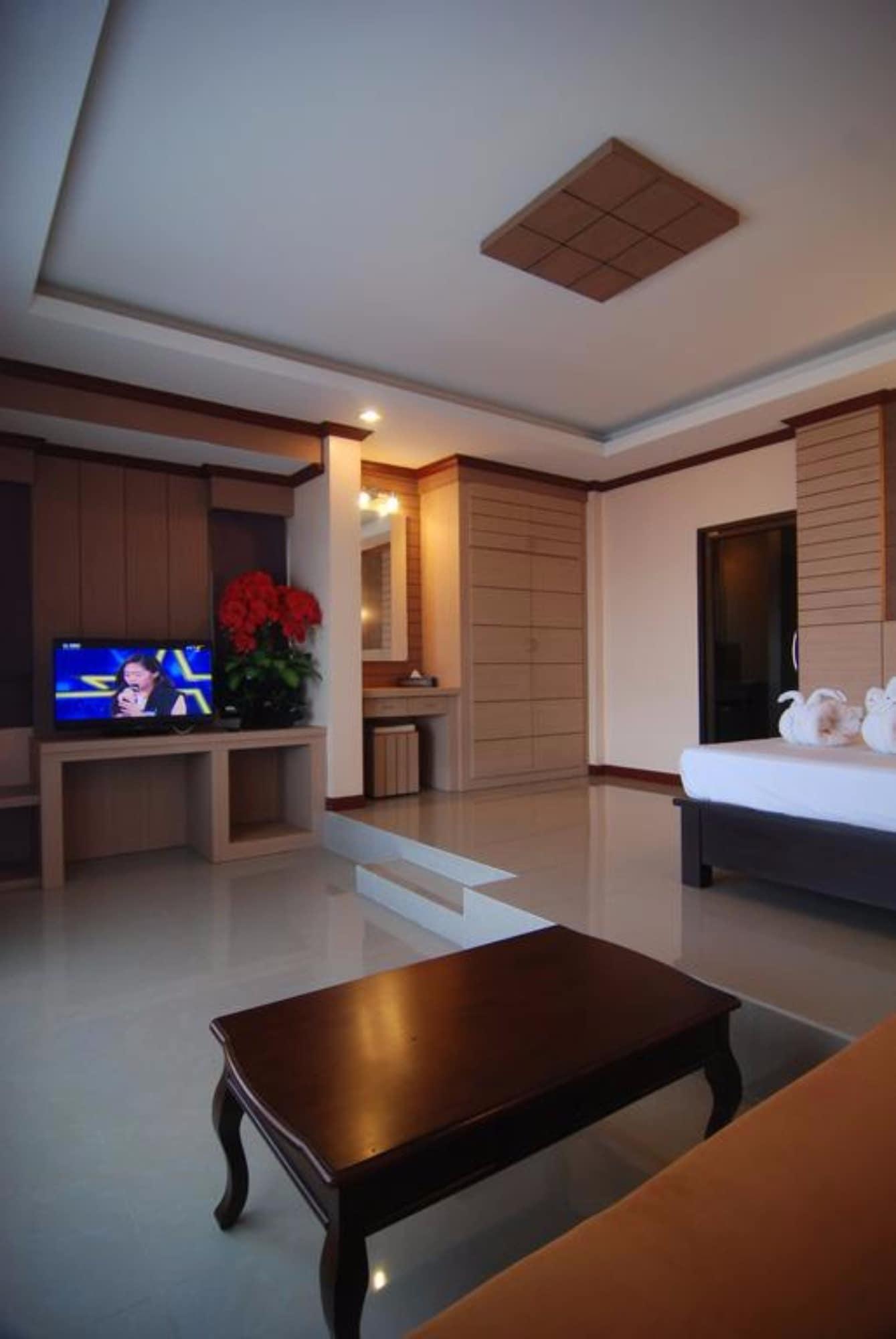 Dream Team Beach Resort Ко-Ланта Экстерьер фото