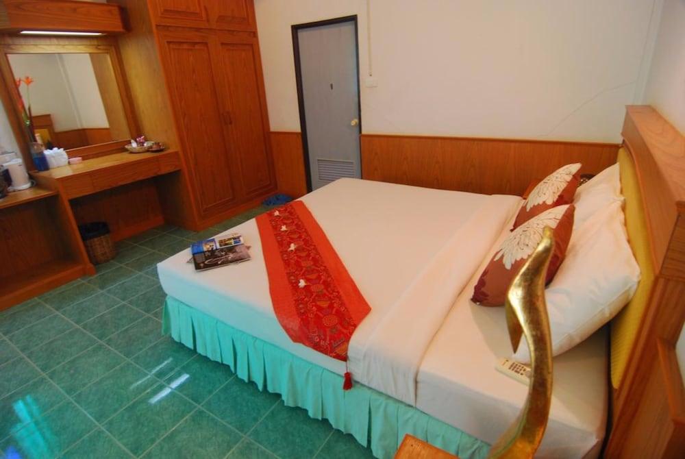 Dream Team Beach Resort Ко-Ланта Экстерьер фото