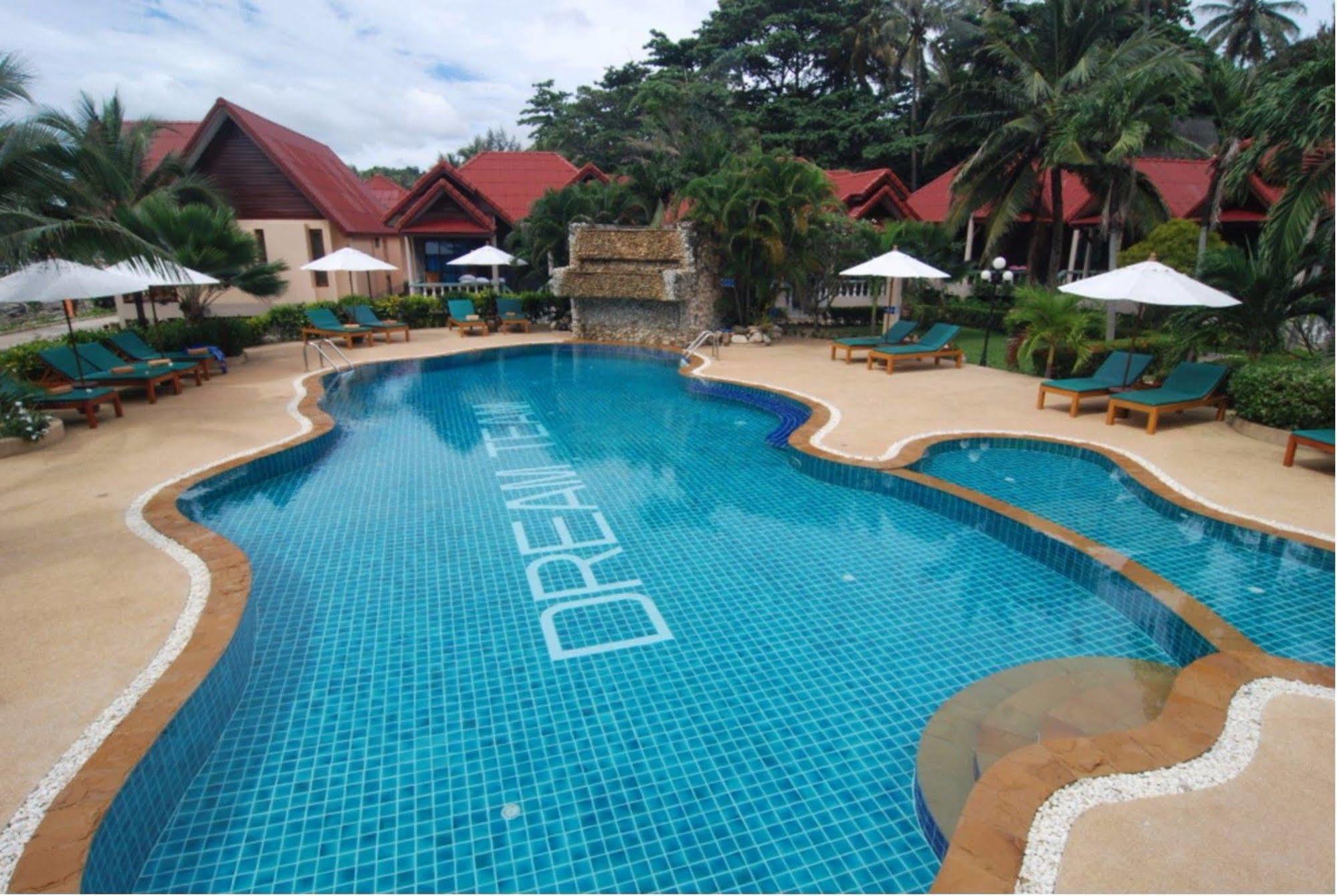 Dream Team Beach Resort Ко-Ланта Экстерьер фото
